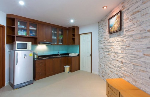 Khao Takiab Apartment | Baan PooLom HH 2Bedroom Apt SeaView:BDB