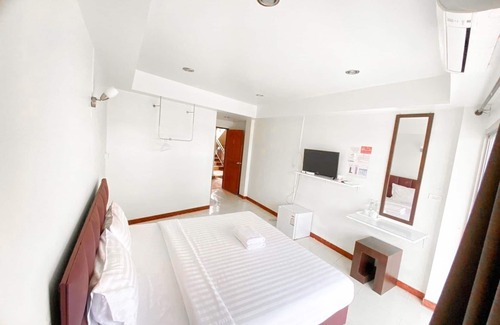 Nakhon Phanom Hotel | Baan Rim Khong Hotel