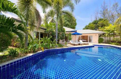 Na Thon Villa | Baan Rim Talay