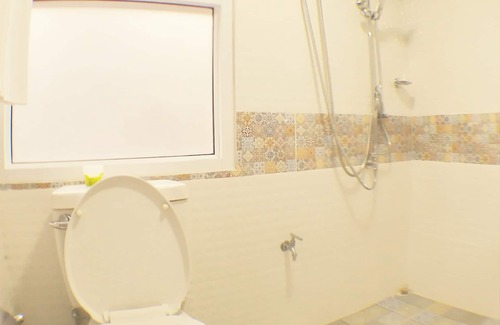 Kathun Hotel | Baan Rom Lom Yen