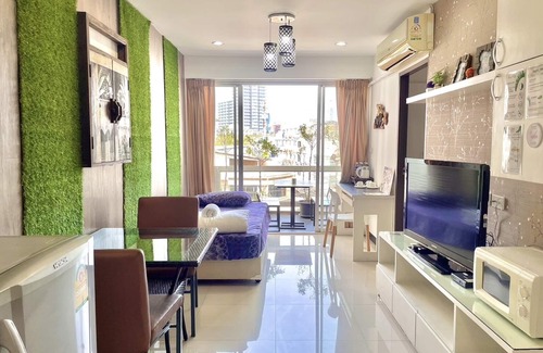 Thung Maha Mek Apartment | Baan Sabai Rama IV
