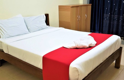Rangsit Hotel | Baan Yuyuen