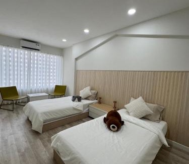 Saphan Sung House | BaanChan House and Studio at Ramkhamhaeng