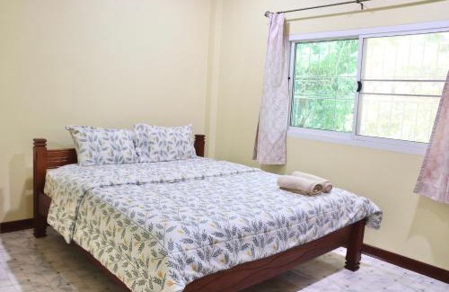 Ko Chang House | Baanrimklong bungalow