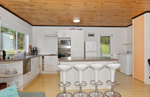 Oakura House | Bach and Relax - Oakura Holiday Home
