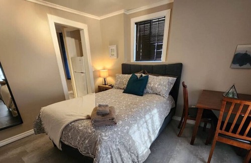 Plantagenet Apartment | Bachelor Oasis w/ Free Parking & Nearby Hotspots!