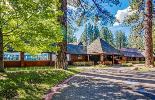 Tahoe Village Apartment | Back Country Basecamp