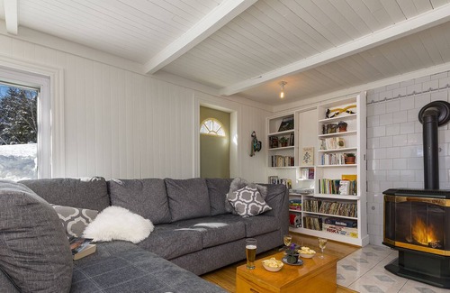 Saint Urbain House | Backcountry Charlevoix Mountain Inn