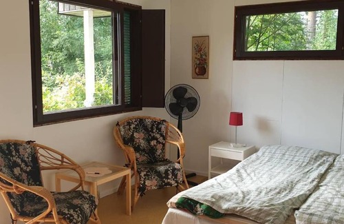 Keminmaa Apartment | Backyard Cabin With Veranda By Kemi River In Keminmaa
