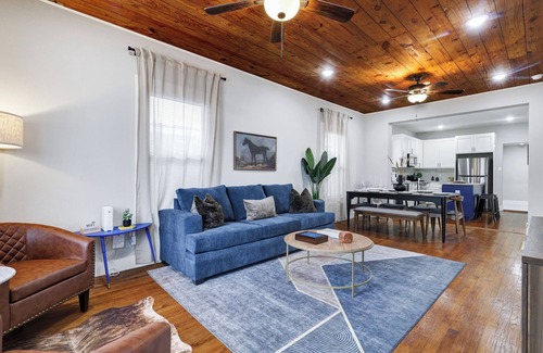 Jefferson House | Backyard Oasis Near Lake, Downtown, Riverwalk, Pearl
