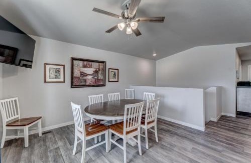 Rapid City House | Backyard View Of Black Hills, Game Room, 5 Br's