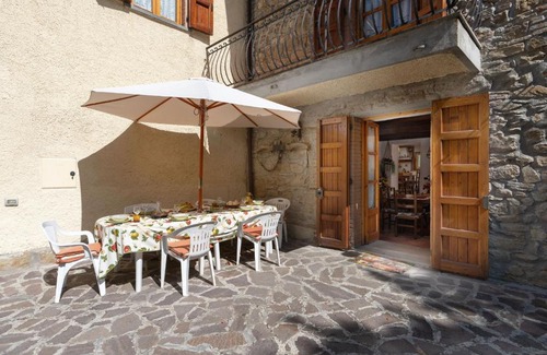 Dicomano House | Baco