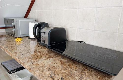 La Passe Apartment | Badamier Self-Catering