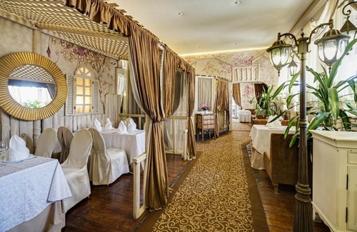 Petrovskoye Hotel | Baden-Baden Hotel