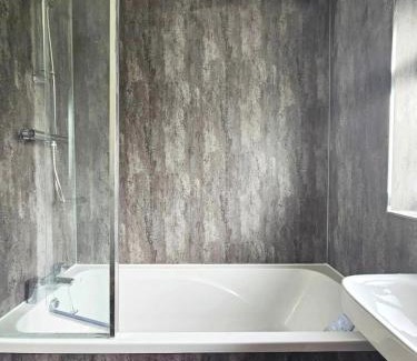 Brackley Apartment | Badger Haven, Apartment 4