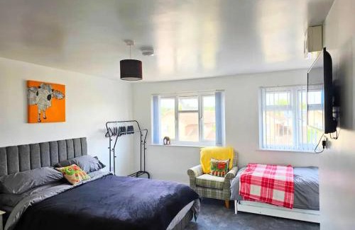 Brackley Apartment | Badger Haven, Apartment 4