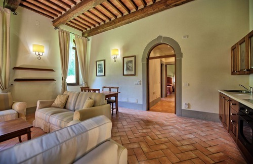Cincelli Apartment | Badia Di Campoleone - Campoleone 13 *532