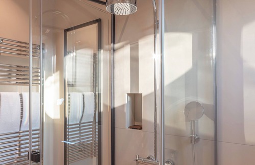 Orbanhegy House | Bagatelle Gardenhouse