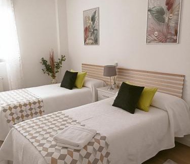 Santander Apartment | Bahía Ferry Tranquilo, con Parking y Desayuno Casero en el Centro