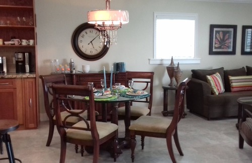 Freeport House | Bahama Breeze Waterfront Luxury Detached Vacation Home