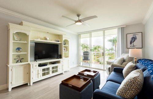 St. Petersburg Apartment | Bahia Vista 11-337