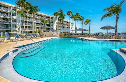St. Petersburg Apartment | Bahia Vista 8-314