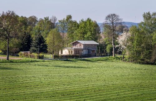 Tirpersdorf House | Bahnwärterhaus