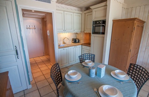 Duingt Apartment | BAIE DES VOILES - #217 DUPLEX 6 pers. VUE Lac