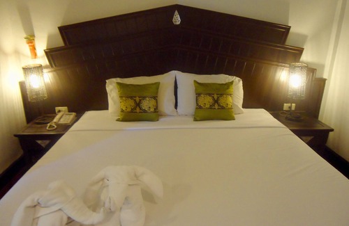 Chong Kham Hotel | Baiyoke Chalet Hotel