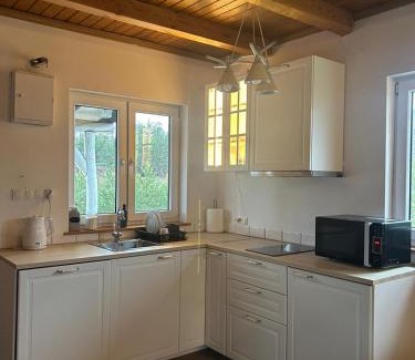 Lochow Apartment | Bajkowy Domek nad rzeką Liwiec