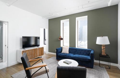 Chinatown Apartment | Bakan- Palais des Congres, Convention Centre