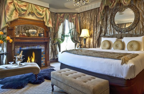 Lake Geneva Hotel | Baker House Hotel