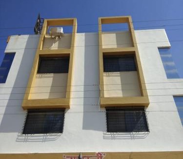 Pandharpur Cabin | Balaji Lodging