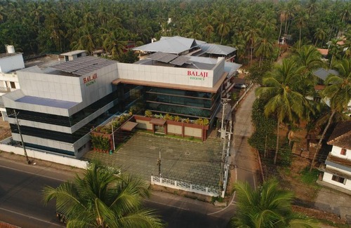 Hosdurg Hotel | Balaji Regency Kanhangad