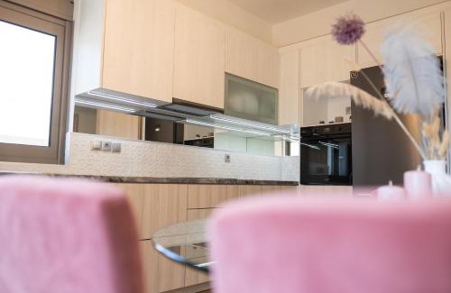 Kourouta Apartment | Balance Suite