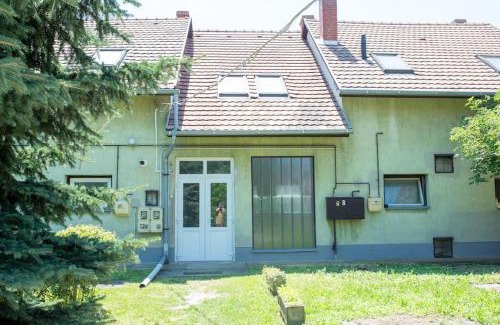 Balatonkenese Apartment | Balaton Apartment close to the beach