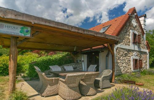 Balatoncsicso House | Balatoncsicsó - Szőlő Birtok