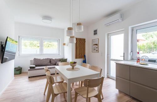 Siofok-Szabadifurdo Apartment | Balatonic Grape apartmanház