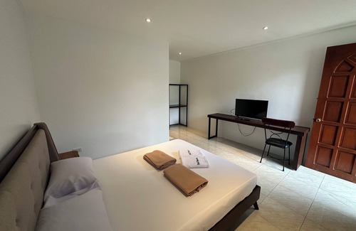 Puerto Princesa City Centre Bed & Breakfast | Balay Inato Pension