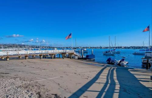 Balboa Island House | Balboa Beach Getaway Steps2Sand Firepit BBQ