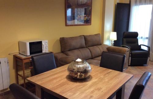 Roda de Isabena Apartment | Balcón de Garbisón I