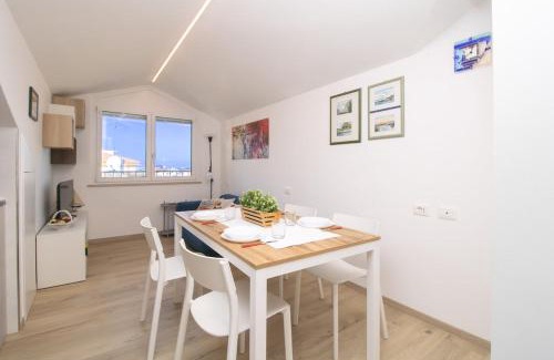 Porto San Giorgio Apartment | Balcone sul Mare Wi-Fi Aria condizionata