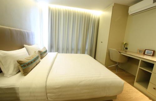 Si Racha Apartment | Balcony Courtyard Sriracha Hotel & Serviced Apartments
