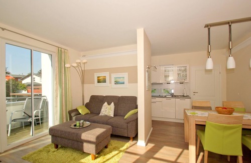 Gohren Apartment | Balcony, own sauna, free use of the AHOI adventure pool - Villa Antje FeWo 10