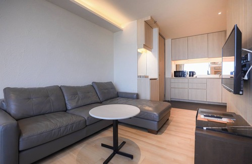 Si Racha Apartment | Balcony Seaside Sriracha Hotel & Serviced Apartments