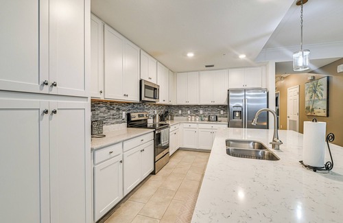 Lakewood Ranch Condo | Balcony w/Course View: Lakewood National Getaway