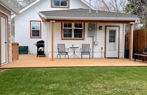 Cody House | Bales Cottage,walking distance to downtown & Buffalo Bill Center of the West!