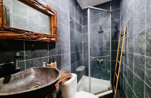 Denpasar Barat House | Bali 3BR Family Nicho House