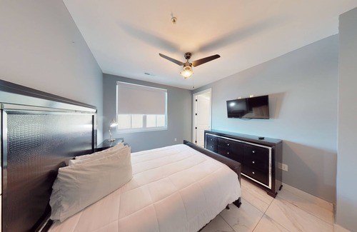 Myrtle Beach Apartment | Bali Bay 406 Of Myrtle Beach 3 Bedroom Hotel Room by Redawning