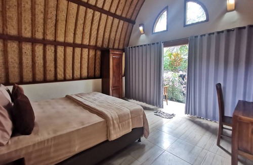 Suraberata House | Balian Green Lagoon